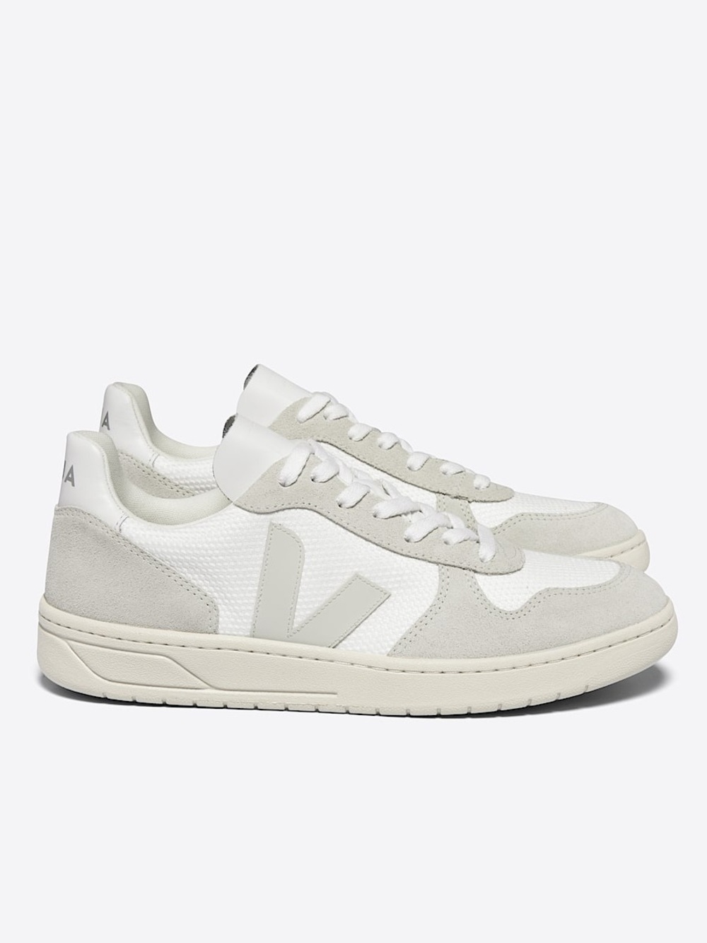 Veja V-10 B-MESH WHITE NATURAL PIERRE